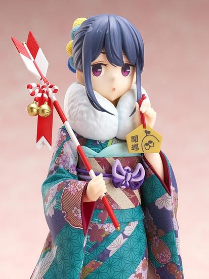 “Laid-back Camp” The furisode appearance of “Shimarin” enjoying the Hatsumode has become a figure with the bun-style hair and blue Furisode♪